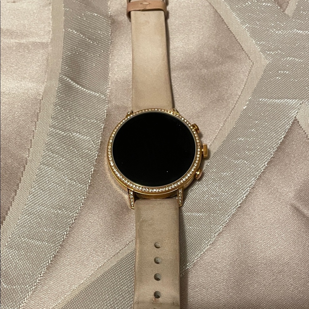 Gold Smartwatch with Beige Leather Strap